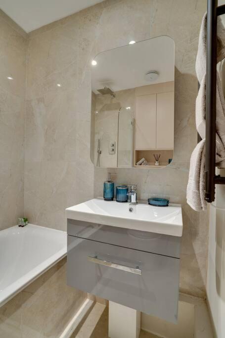 Glamorous Art Deco Flat In Chelsea لندن المظهر الخارجي الصورة